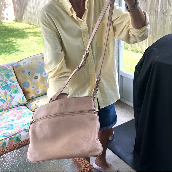 Kate Spade Beige Pebbled Leather Cobble Hill Ellen Crossbody Bag Shoulder Purse - Picture 15 of 17